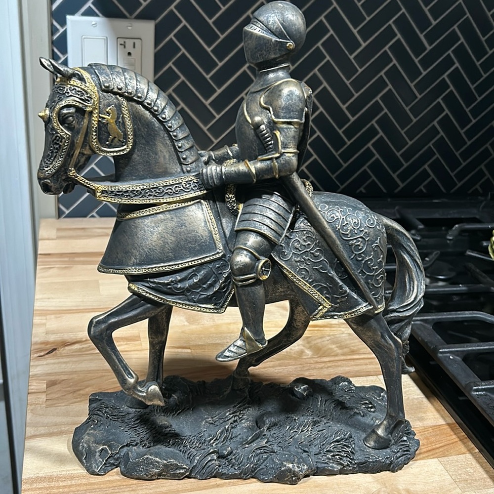 Night in horse resin statue